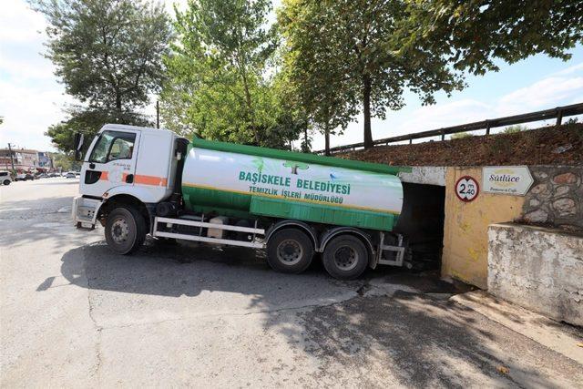 Başiskele’de temizlik çalışmaları sürüyor