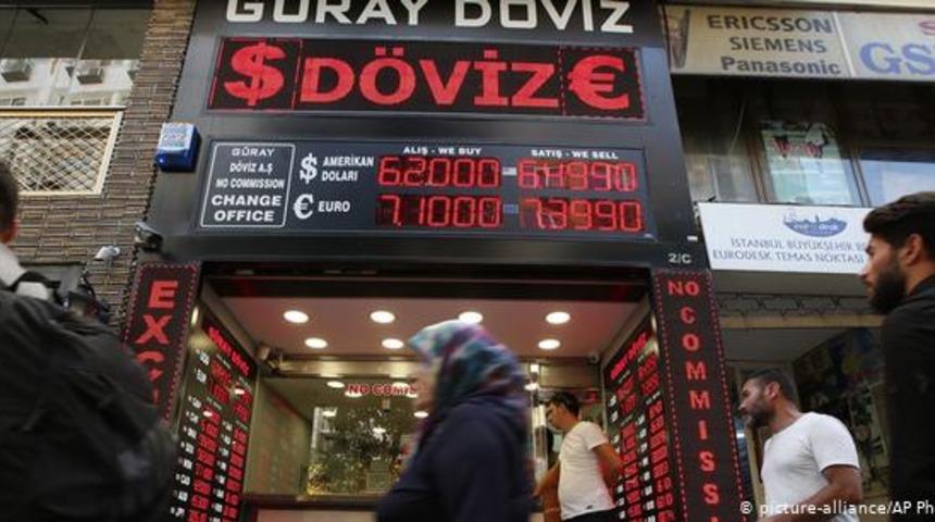 Dolar/TL kuru 8 TL'nin üzerinde