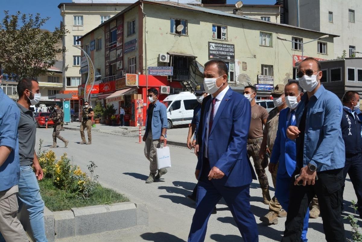 Hakkari&rsquo;de korona vir&uuml;s denetimleri