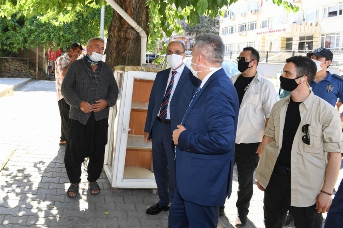 Vali Elban, Feke&rsquo;de incelemelerde bulundu