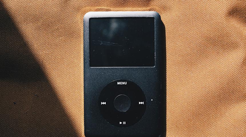 Apple hakkında şoke eden iddia: ABD h&uuml;k&uuml;metine casus iPod &uuml;retmiş!