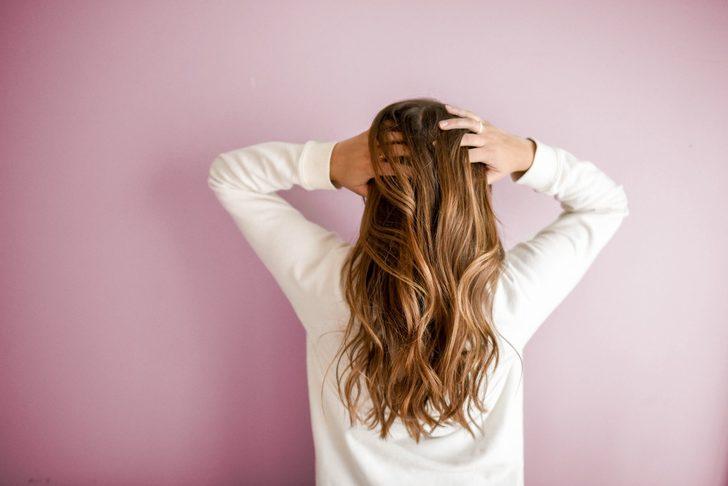 Saç nezlesi nedir, belirtileri nelerdir? Nasıl tedavi edilir?