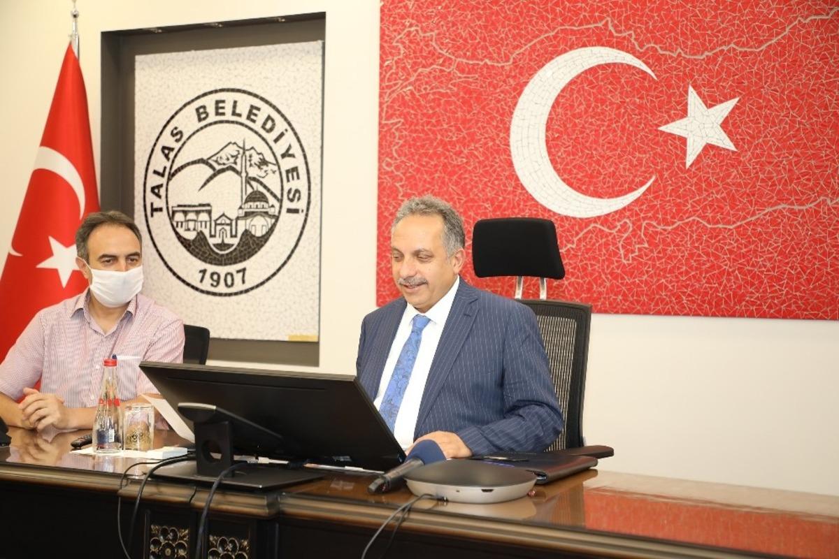 Başkan Yal&ccedil;ın: &ldquo;G&ouml;z&uuml;n&uuml;zden ve g&ouml;nl&uuml;n&uuml;zden &ouml;p&uuml;yorum&rdquo;