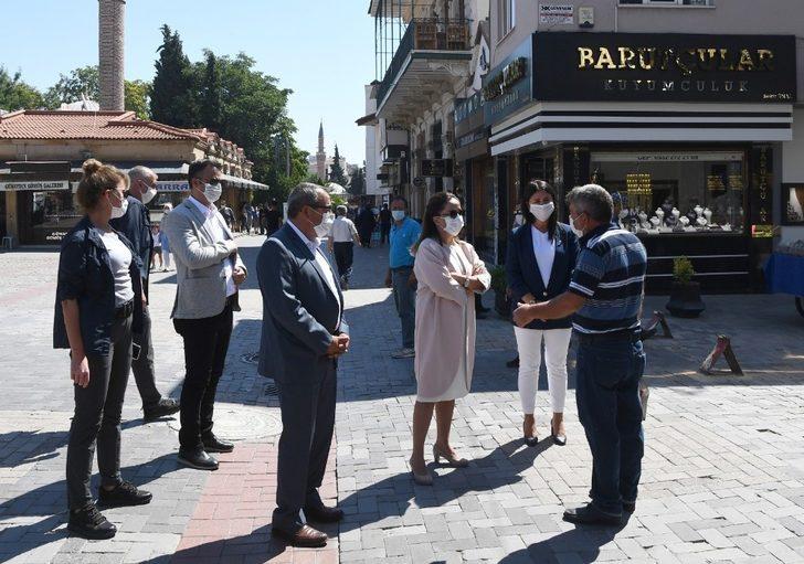 Uşak’ta korona virüs denetimleri G5