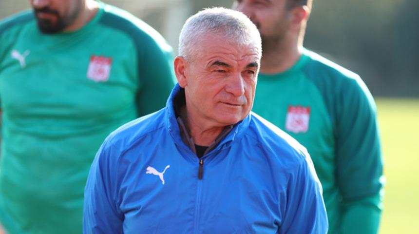 Rıza Çalımbay: Avrupa’da çok başarılı olacağız