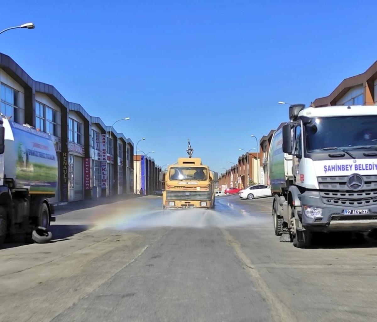 Şahinbey&rsquo;in her noktası temizleniyor