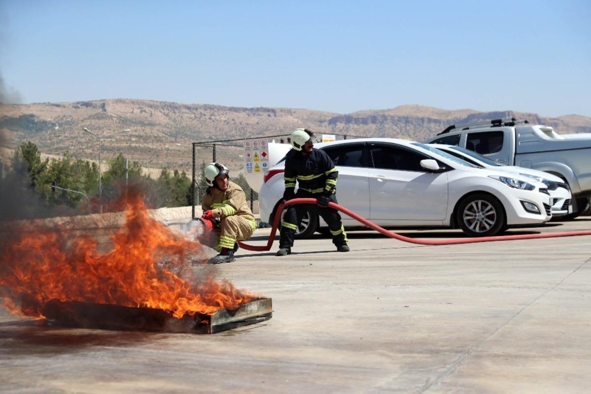 İtfaiye personelinin eğitimi başladı