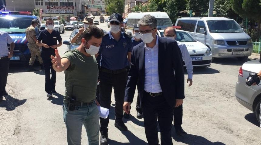 Darende&rsquo;de korona denetimleri