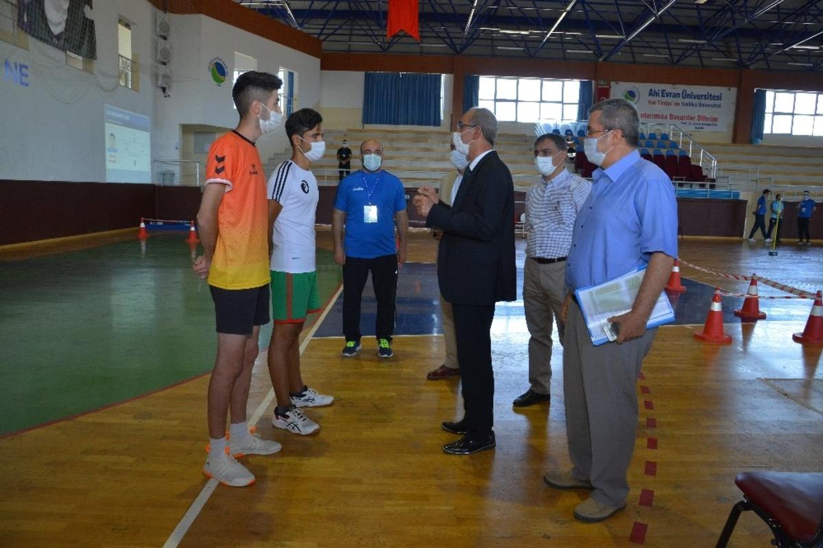 KAE&Uuml;, BESYO sınavlarına yoğun ilgi