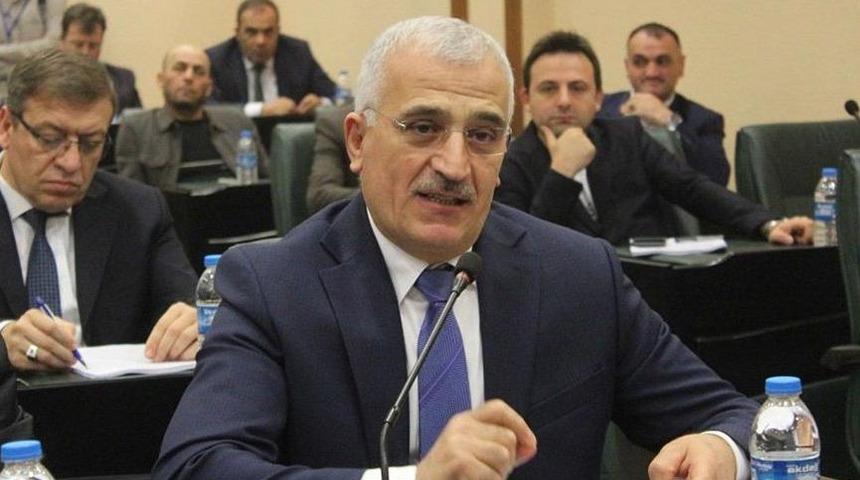 Samsun Büyükşehir Belediyesi Meclis Üyesi Hasan Uzunlar AK Parti'den ihraç edildi