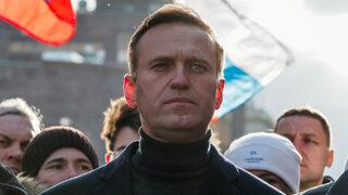 Navalny komadan çıktı!