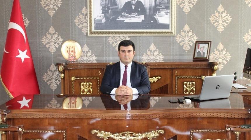 Horasan Kaymakamı Burak Dertlioğlu g&ouml;reve başladı