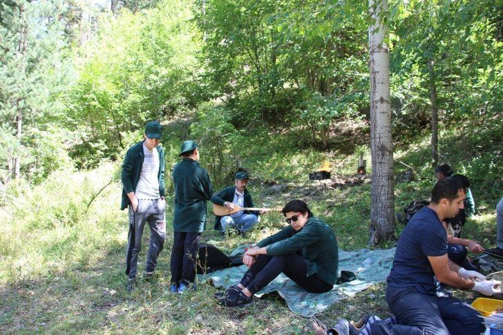 Oltulu Yeşilaycılar doğaya yürüdüler G2