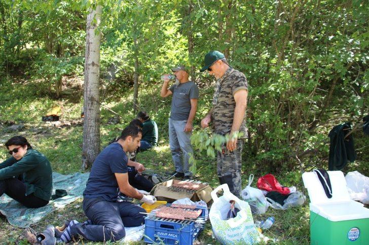 Oltulu Yeşilaycılar doğaya yürüdüler G4