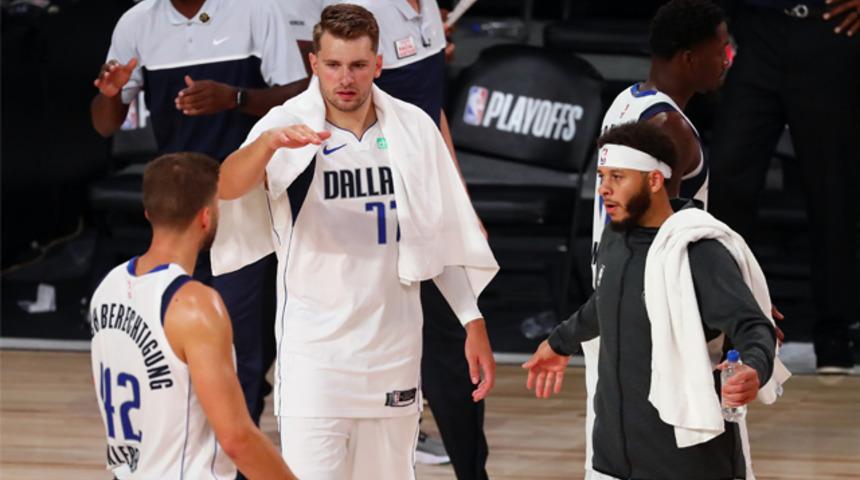 Mavericks Clippers'ı yenerek seriyi eşitledi