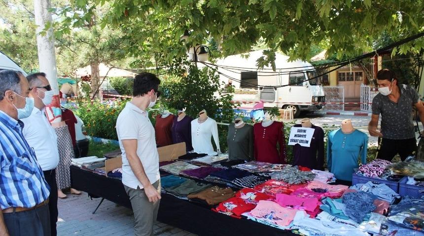 Kaymakam Karadağ&rsquo;dan k&ouml;y pazarında Korona vir&uuml;s denetimi