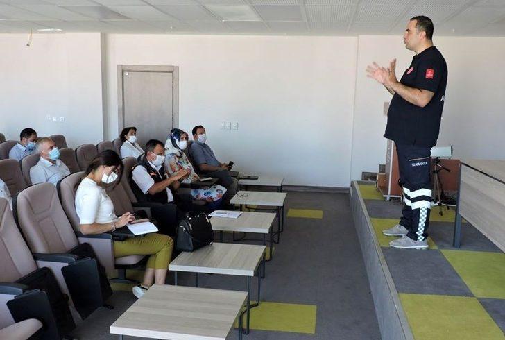 Erzincan’da Covid-19 tanılı yada temaslı vatandaşların izalasyon sürecinin takibi için "Mahalle Denetim Ekipleri" kuruldu G2