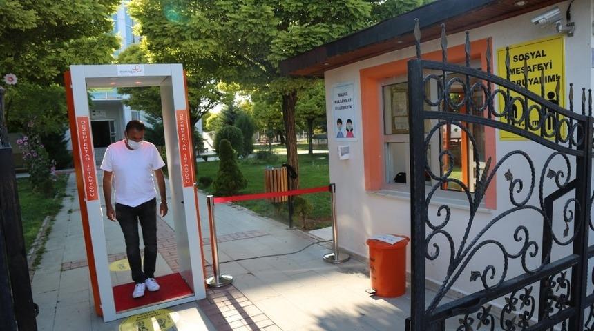 Esentepe Koleji &lsquo;Okulum Temiz&rsquo; belgesi aldı