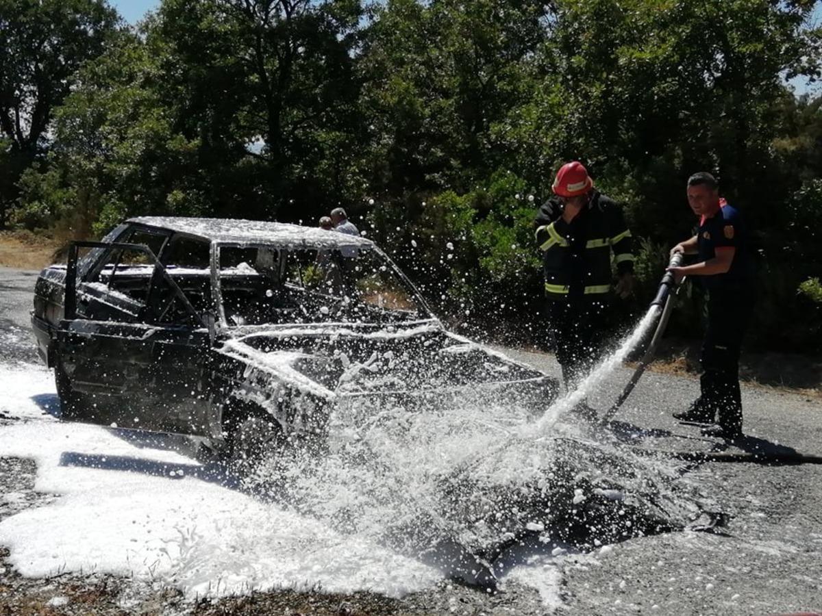 Seyir halindeki ara&ccedil; alev topuna d&ouml;nd&uuml;