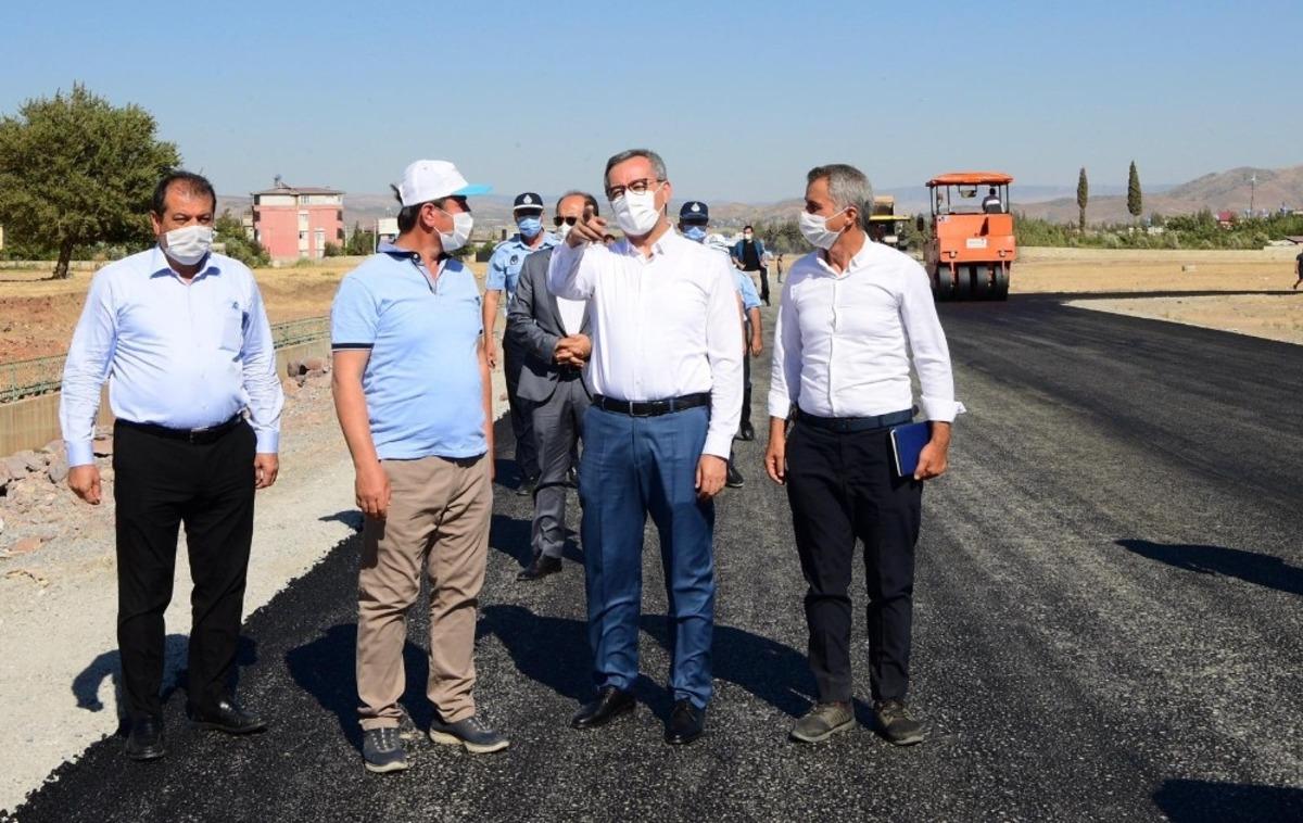 Başkan G&uuml;ng&ouml;r; &ldquo;Asfalta 50 milyon lira harcama yaptık&rdquo;