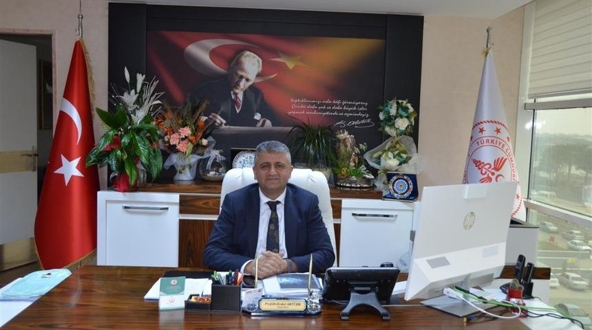 Hastane y&ouml;netimi hastanedeki beklemelerde anlayış istendi