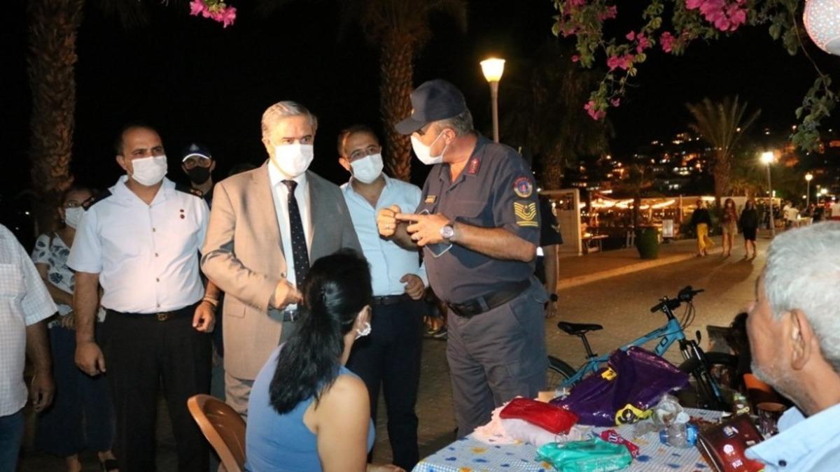 G&ouml;lt&uuml;rkb&uuml;k&uuml; ve Yalıkavak&rsquo;ta Covid-19 denetimi