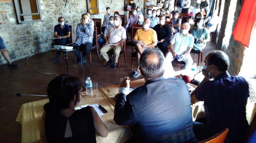 Halk istemedi, y&uuml;r&uuml;yen merdivenden vazge&ccedil;ildi