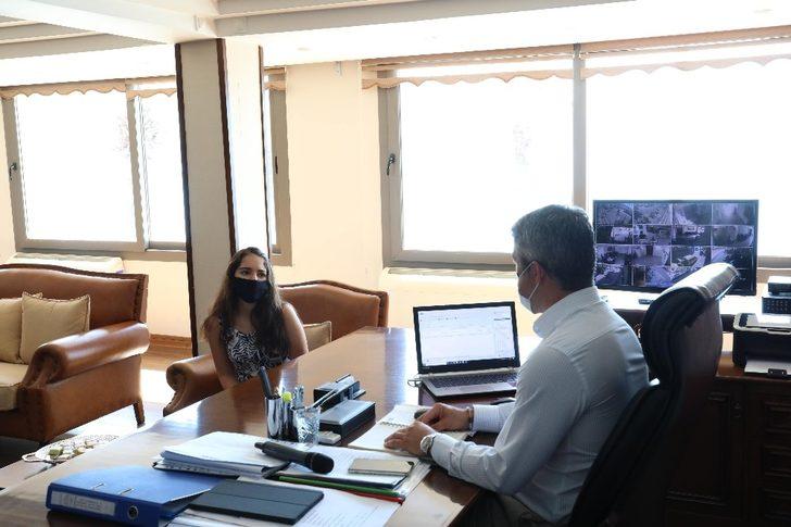 YKS birincisi Uyar’a Marmaris Belediyesi’nden bisiklet hediyesi G3