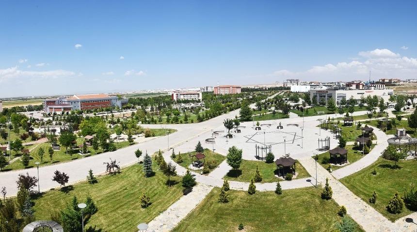 KM&Uuml;&rsquo;de yeni eğitim-&ouml;ğretim d&ouml;nemi 5 Ekim&rsquo;de başlayacak