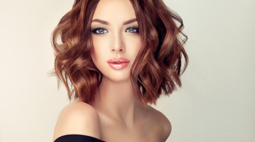 Sadeliğin İçinden Gelen Şıklık: En Cool Günlük Saç Modelleri