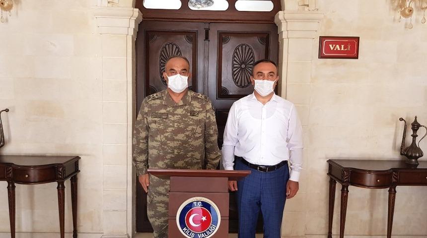 2. Ordu Komutanı Korgeneral Yayla, Vali Soyt&uuml;rk&rsquo;e veda etti