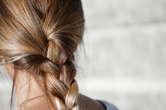 person-blur-girl-woman-hair-female-1173555-pxhere.com