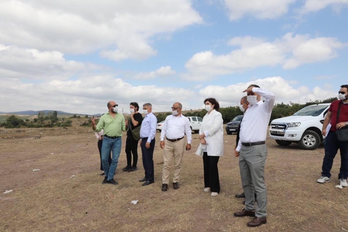 Başkan S&ouml;ğ&uuml;t, İlimtepe Millet Bah&ccedil;esini inceledi