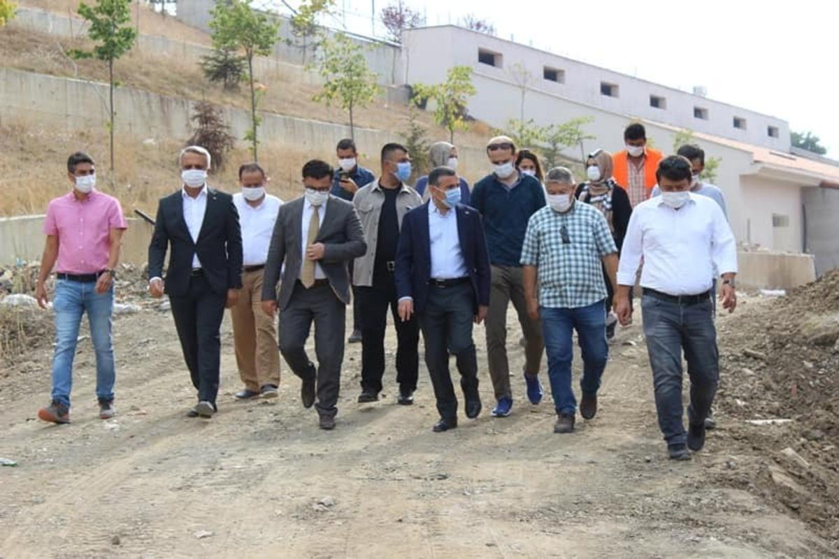 Yeni yapılan kız yurdunda incelemelerde bulunuldu