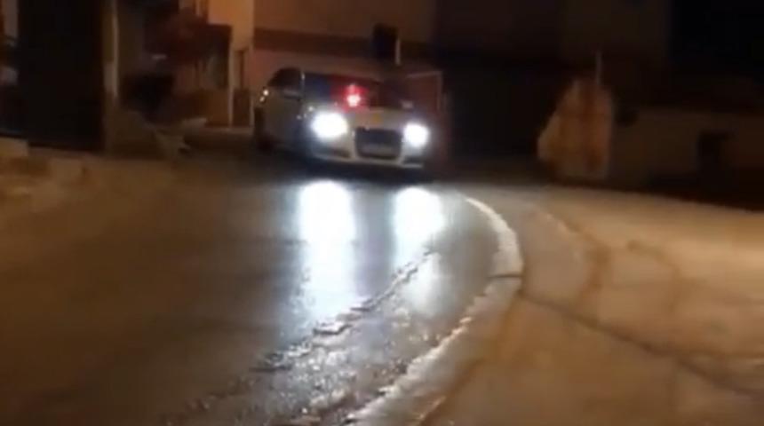 İzmir'de otomobilden havaya ateş açan maganda yakalandı