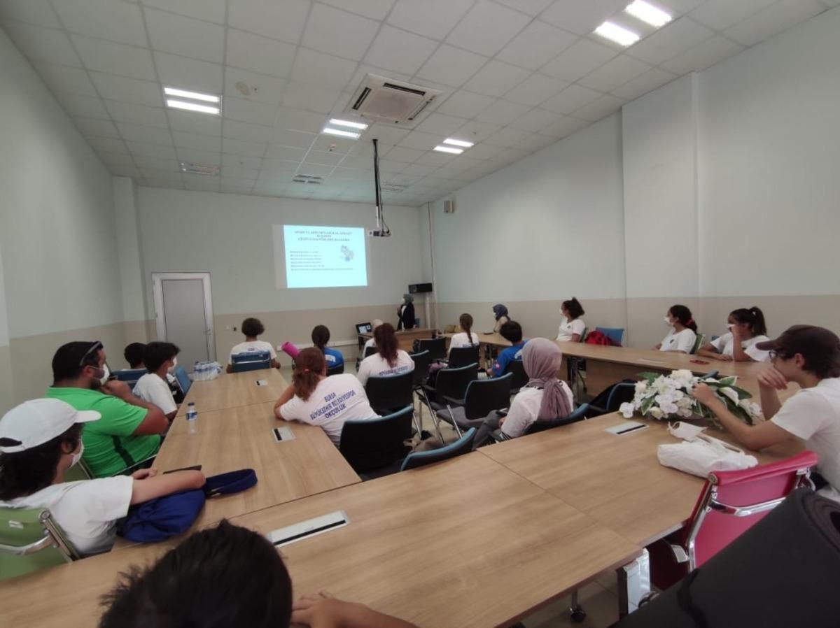 Ok&ccedil;uluk sporcularına &lsquo;beslenme&rsquo; eğitimi verildi