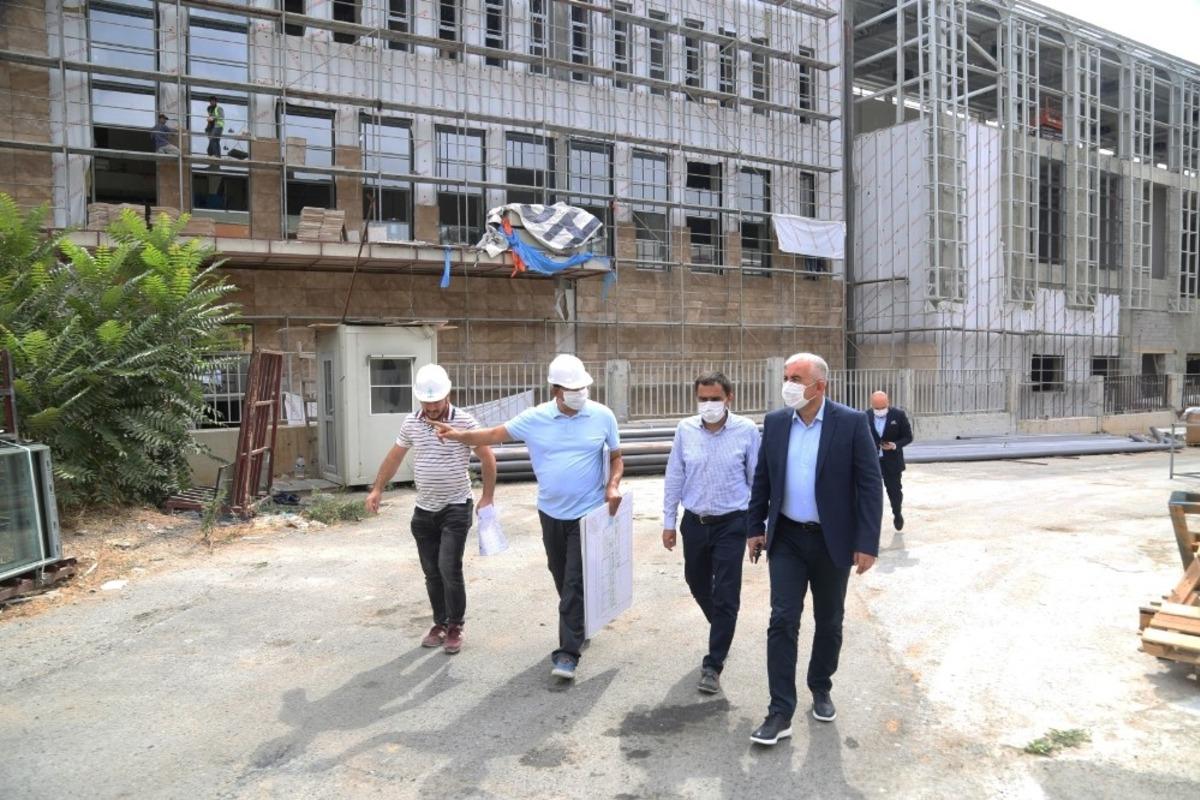 Genel Sekreter G&uuml;ndoğdu, GEBZESEM&rsquo;de incelemelerde bulundu