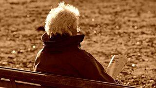 Bu belirtiler andropoza işaret ediyor! Kas ağrıları, cinsel isteksizlik...