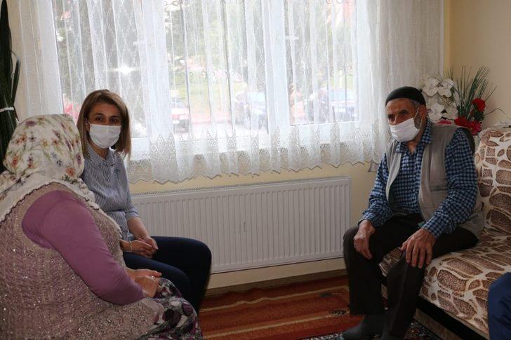 Vali Becel, aile ziyaretlerinde bulundu G5