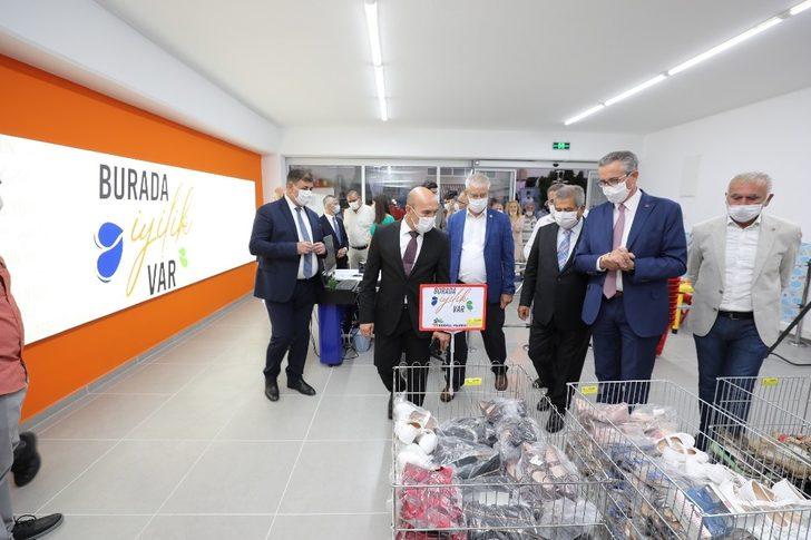 Gaziemir’de iyiliğin kapısı “Sosyal Market” açıldı G2