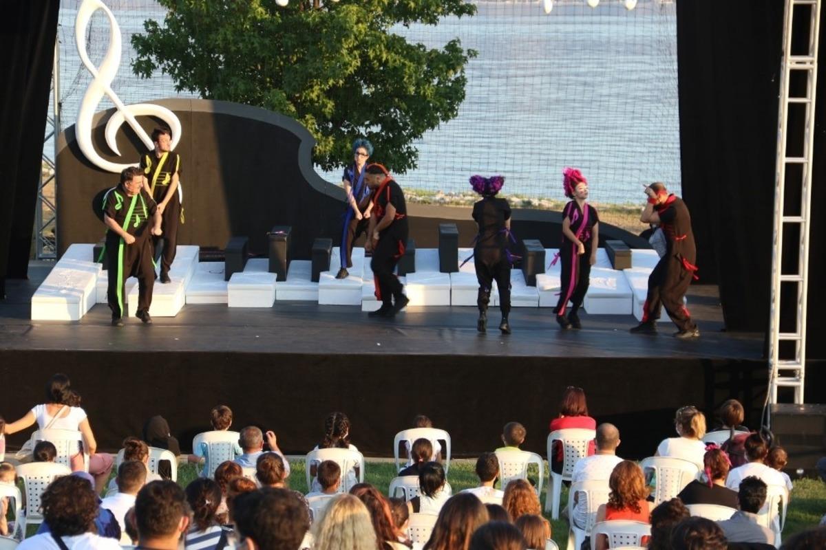 &ldquo;Yaramaz Notalar&rdquo; Sekapark&rsquo;ta seyirci ile buluştu