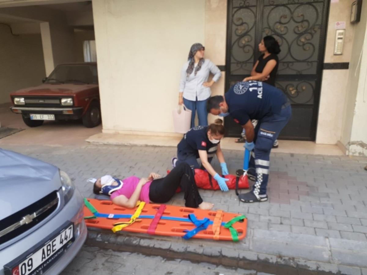 Balkonda &ccedil;amaşır toplarken yere &ccedil;akıldı