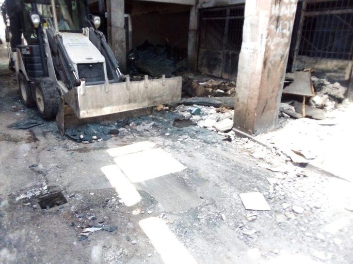 Yangında hasar gören iş yerleri temizlendi G1