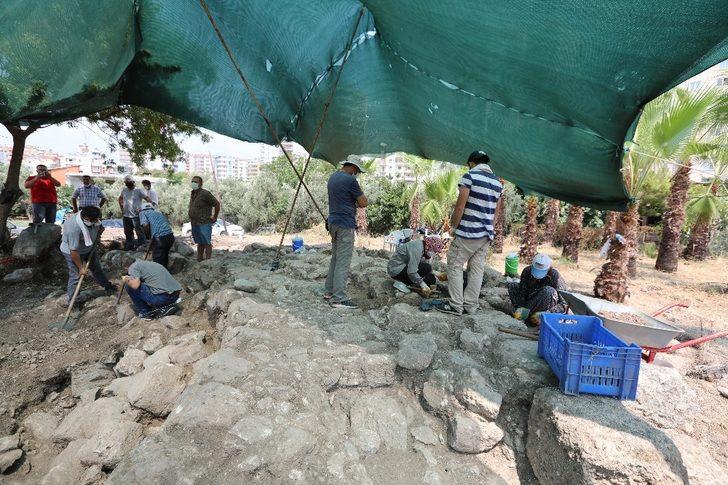 Aratos’un anıt mezarında çalışmalar sürüyor G2