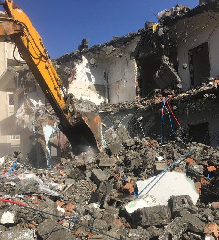 İpekyolu ilçesinde kaçak, ağır hasarlı yapılar ortadan kaldırılıyor G4