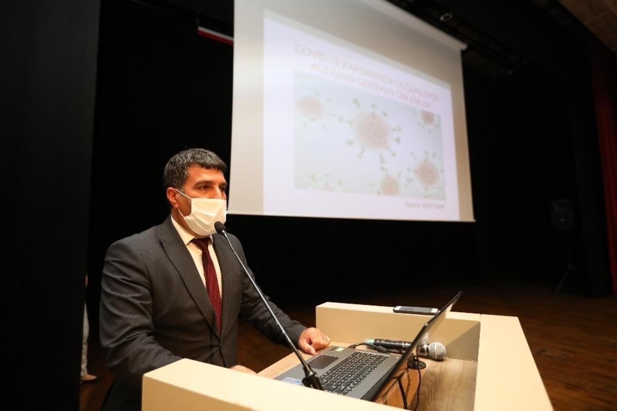 D&uuml;ğ&uuml;n m&uuml;zisyenlerine &lsquo;korona&rsquo; ayarı