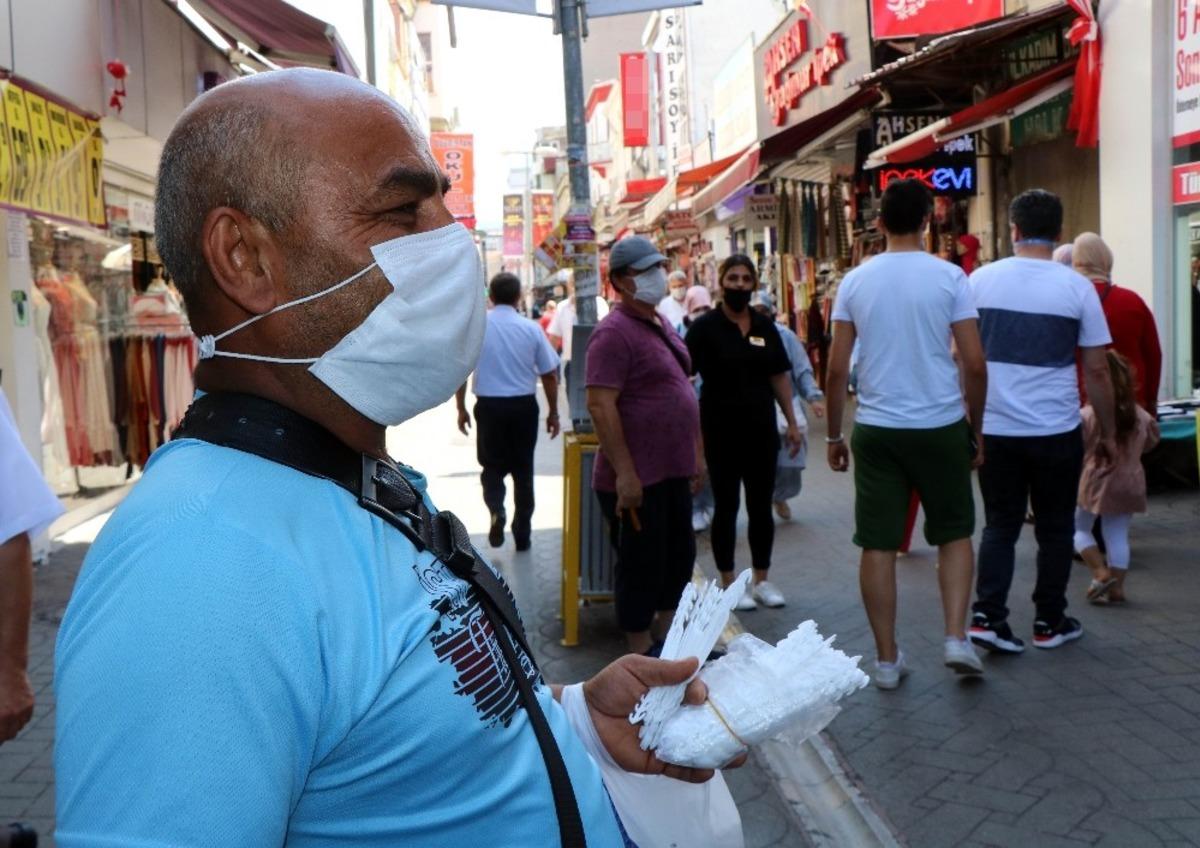 Kalabalık cadde ve sokaklarda maske denetimi yapıldı