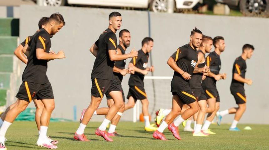 Galatasaray'ın rakipleri belli oldu! İlk 5 ma&ccedil;...