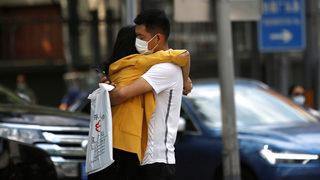 Çin’in başkenti Pekin’de maske takma zorunluluğu kaldırıldı