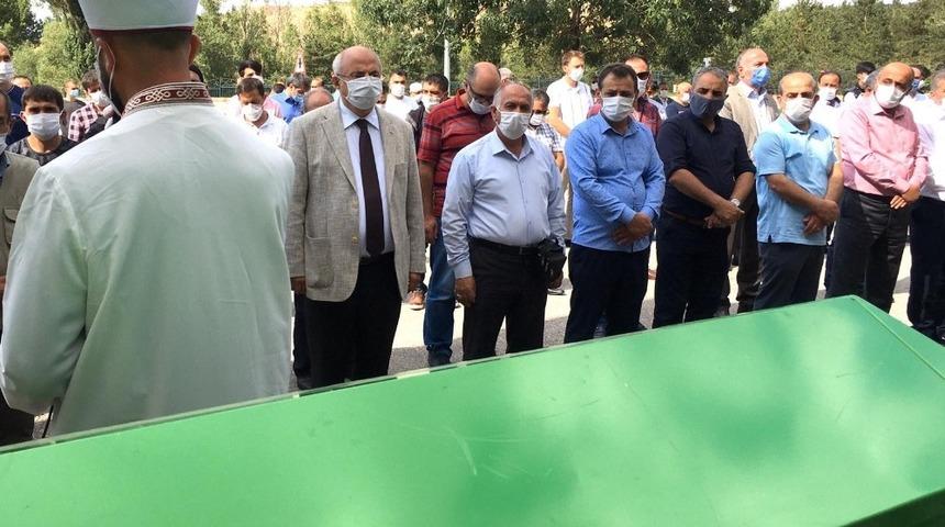 Barlak Ailesi&rsquo;nin acı g&uuml;n&uuml;